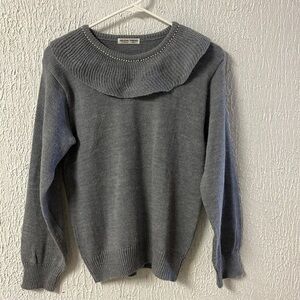 Holiday friend by naigai sweater